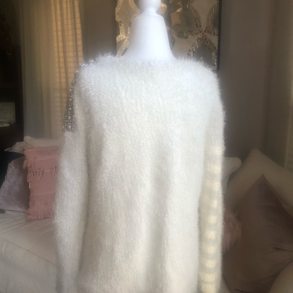 🍈Piperlime Ivory Pearl-embellished Gala Sweater - Picture 6 of 13